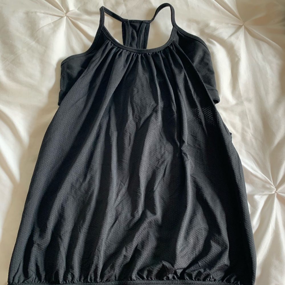 Lululemon tank top size 6